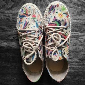 Tribal Colorful local Cartegena Colombia Canvas Flats